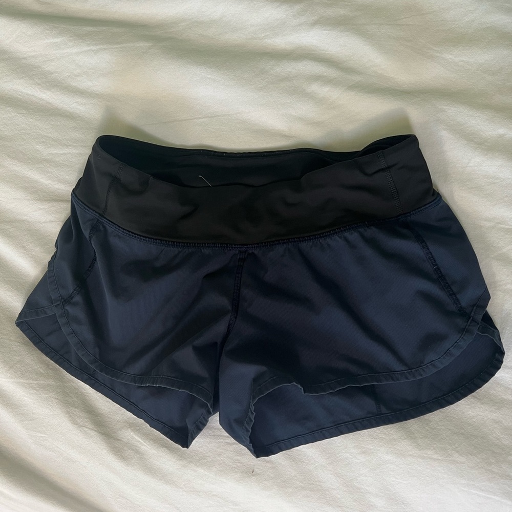 Navy blue lululemon speed up shorts size 4 BLACK WAISTBAND(2019)